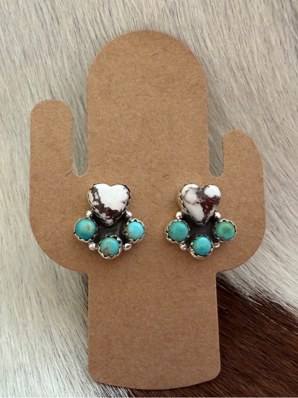 ❤️ Wild Horse Jasper Hearts & Kingman Turquoise 925 Navajo Style Stud Earrings - Picture 3 of 13